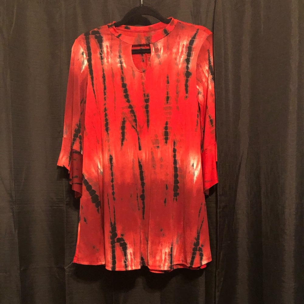Red and black tunic shirt